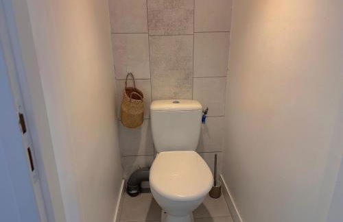 Escapade marseillaise proche de la mer plein sud avec jardin privé - clim & wifi gratuit - Foto 17