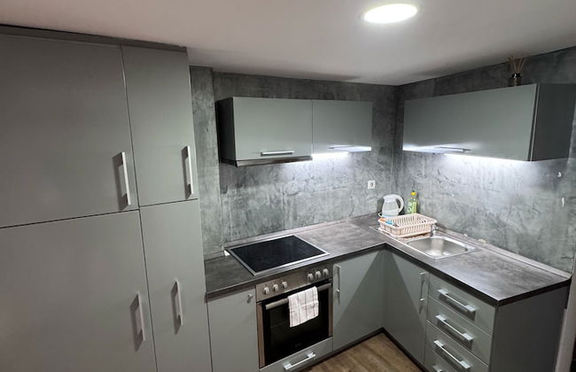 Central Park Apartments - Photo 30