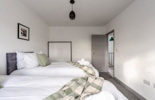 Elegant 3 Bed Apt for Contractors & Families Sleeps 5 - Foto 9