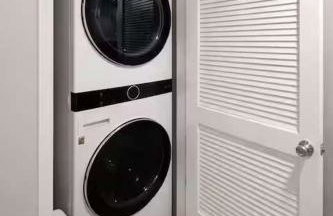 Cozy Rooftop Home, Near Downtown Newark, EWR & NYC - Photo 4