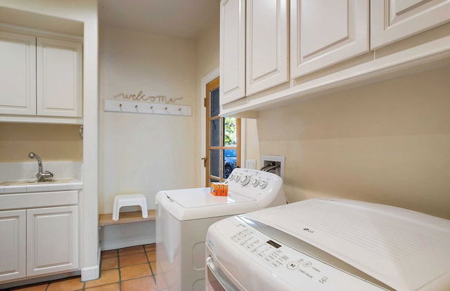 Wellsona Vineyard Retreat + Pool, Hot Tub, Views Main Home + Guest Home - Foto 26