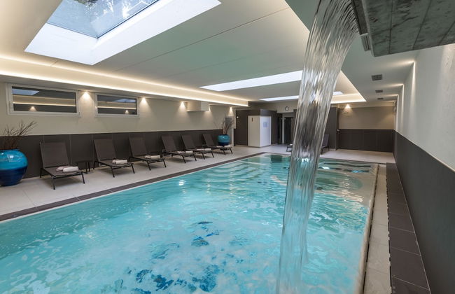 Villa Italia Luxury Suites and Apartments - Photo 37