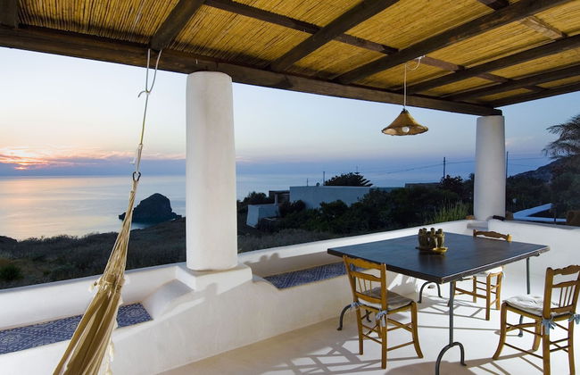 L'ulivo di Pollara - Foto 8