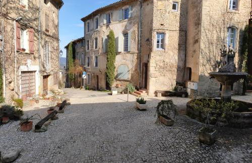 Charming house in Provence, 2 to 10 people - Foto 13