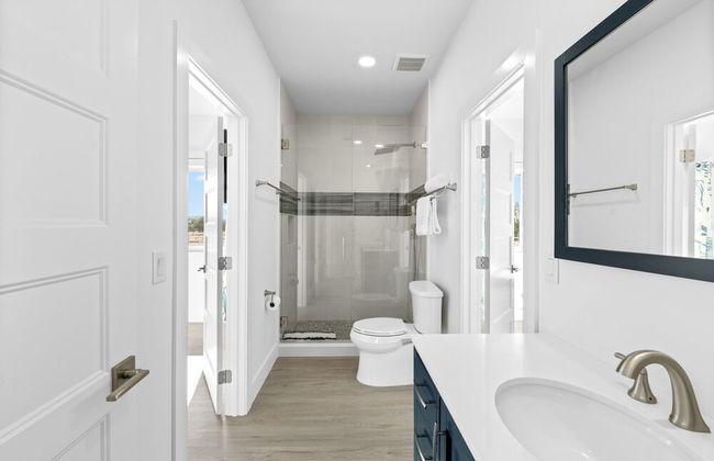 Blue Pearl New Waterfront Haven with Heated Pool ,70 Foot Dock, and More! - Foto 54