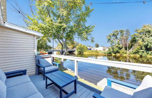 Lazy River Villa - Hottub! Fenced Yard! Fire Pit! - Foto 78