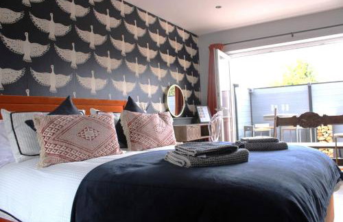 Stylish Escape With Wood-Fired Hot Tub - Foto 7