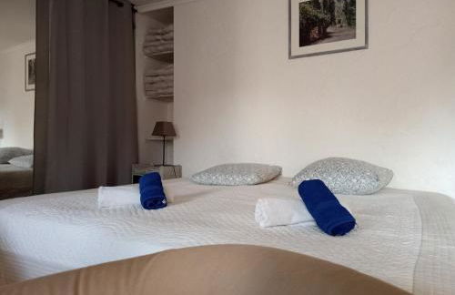 Gîte Lavande vue Luberon 33 hectares piscine Spa Sauna au cœur de Provence - Foto 32