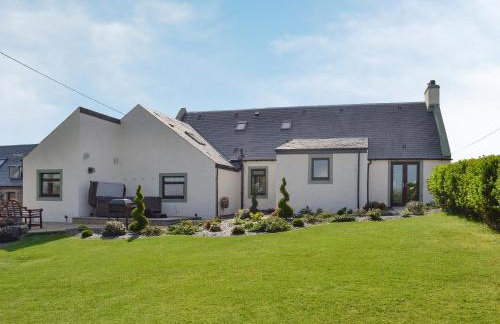 Hillend Farm House - Photo 23