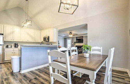 Welcoming Abode with Yard about 1 Mi to Dtwn Apex! - Foto 9