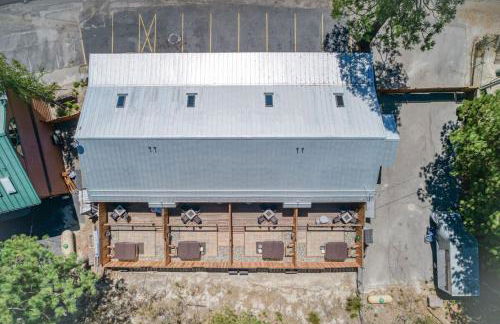 #4 Cottage Like Suite with Private Hot Tub - Foto 41