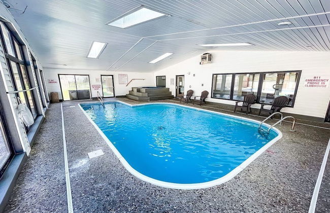 Jim and Roses Cozy Condo 15 Min to Downtown! - Photo 22