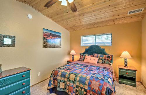 Deck and Scenic Views Munds Park Cabin! - Foto 20