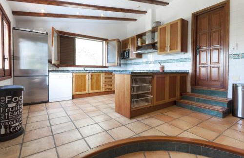 Casabra in Ador With 5 Bedrooms and 3 Bathrooms - Foto 21