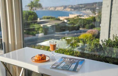 Sea Serenity Coastline Views and Pool - Photo 10