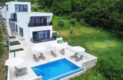 Exclusive Villa Belenum with breakfast,gym,sauna - Foto 3