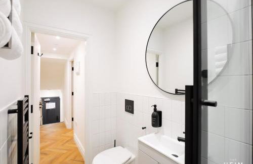 Herringbone at The Heim - Photo 18