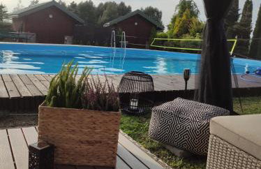 Dom nad stawem przy lesie - Foto 23