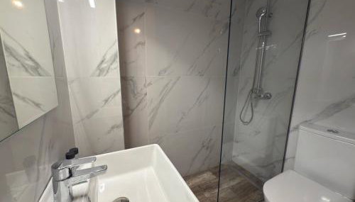 Olga's Sea & Garden View Studios, 400m from Ipsos Beach - Foto 5, Shower