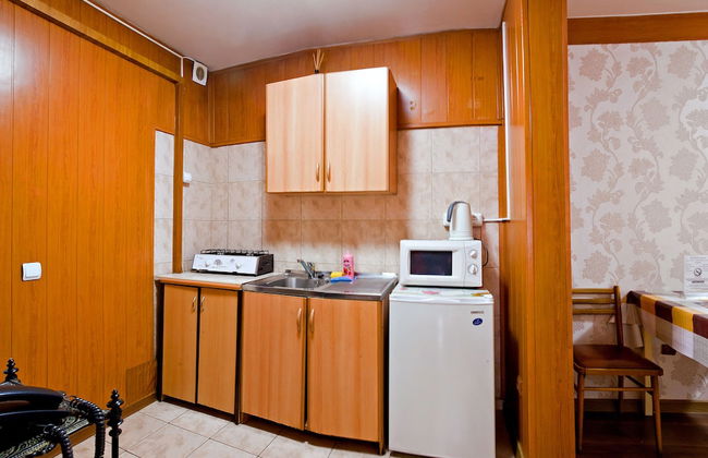 Lessor Apartments - Photo 32