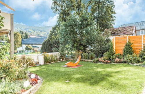 Mountain Apartment Getaway - Photo 32