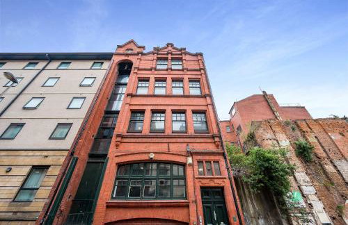 Central Warehouse Apt - Sleeps 8, Pet Friendly - Photo 25