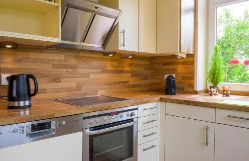 Dahem-Apartments - ruhig Parkplatz Rhein Main Gebiet gut erreichbar - 3 Apartments - barrierefrei mit Garten und Hund auf Anfrage -- 2 SZ Maisonette mit Balkon, -- 2 SZ mit Balkon - Foto 8