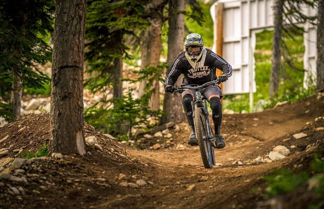 Fresh Tracks Retreat Ski In Out Hot Tub - Photo 44