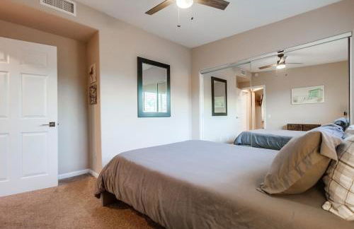 Home to enjoy the beach with ocean view - Photo 60