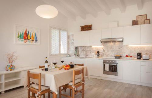 White Apartment In Marciaga Di Costermano - Foto 7