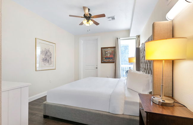 Stunning Condos Near French Quarter - Foto 17