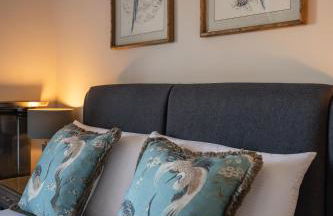 Stirling Townhouse Apartment Top - Photo 15