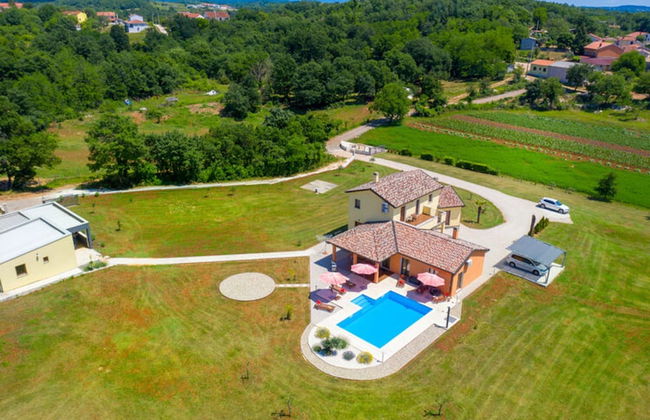 Villa in Pazin With Private Pool - Foto 21