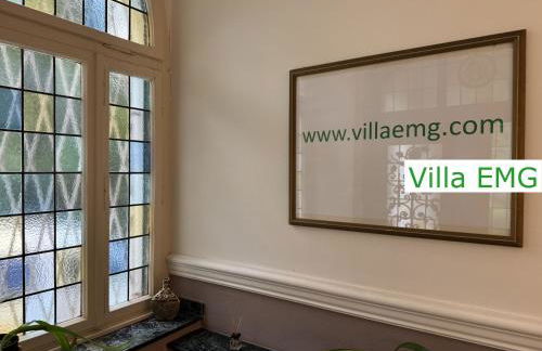 Luxus Ferienhaus Villa EMG Dortmund in Ennepetal, nah Düsseldorf, Köln mit Tennis Court, Garten, Kamin für Familien Gruppen bis 20 Personen - Foto 28