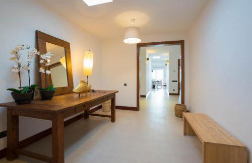 Villa Dedalos - Spacious luxury Villa with heated pool in Puerto Calero - Foto 33