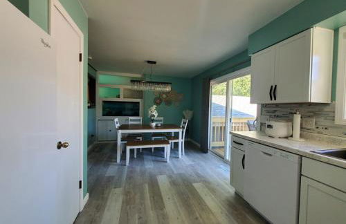 Quiet 3BR 2BA Near Mall, Shopping Centers, and I-94 - Foto 15