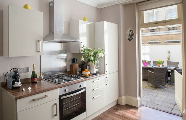 Dream Stays Bath - Trim Street Townhouse with Hot tub - Foto 10