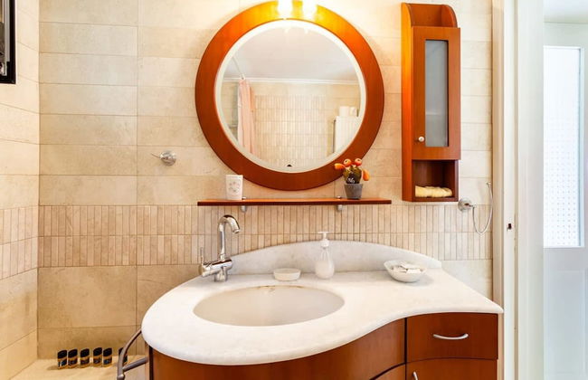 Verga Majestic Sunsets - Elegant Chic Retreat - Photo 35