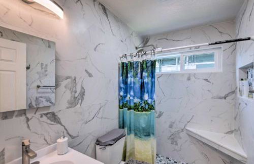 Breezy Monterey Apt Walk to Downtown and Beach - Foto 16