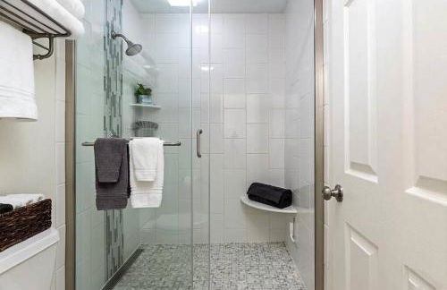 Diamond Adventure Slope Side with Foosball and Arcade at Wintergreen Resort - Foto 9