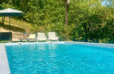 Gîte 8 personnes dans un écrin de verdure avec vue - Foto 1