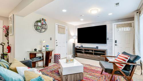 Pet-Friendly DC Area Condo with Yard! - Foto 5