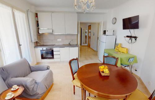 Charmant 3 pièces avec balcon, aperçu mer, calme, proche plage et centre - Menton - FR-1-196-322 - Photo 4