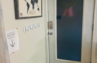 Emerald City Studio Suite - Photo 4