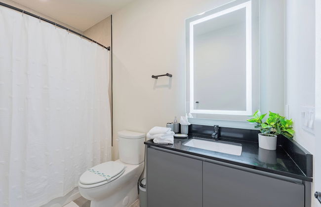 Your Orlando Retreat: Warm and Welcoming Townhome - Foto 50