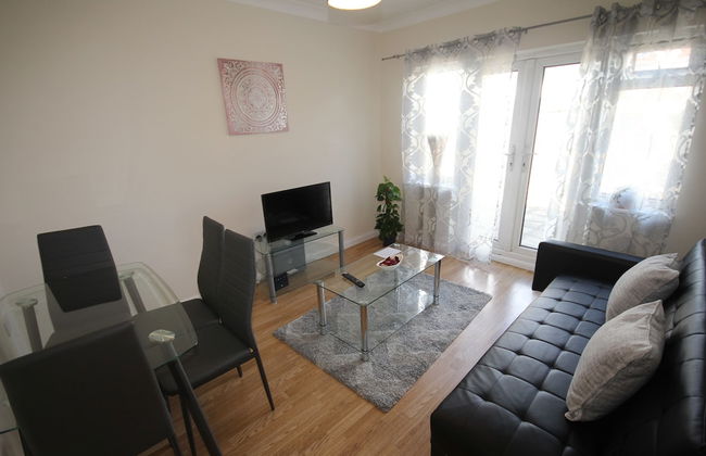 Deane House - Photo 15