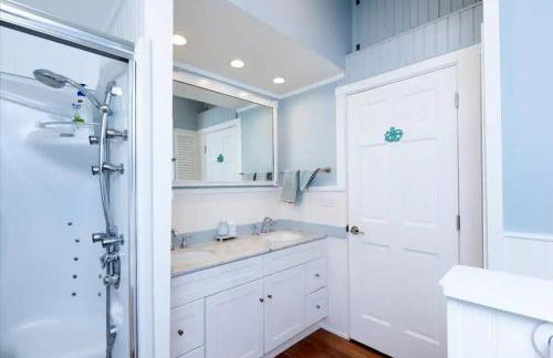 3BR Harborside Home|Gloucester+Rockport|Ocean View - Photo 19