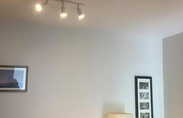 The River's Whisper Apartment - Foto 32