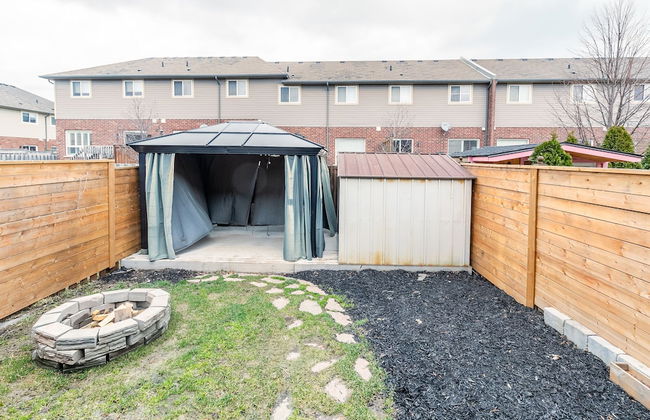 GLOBALSTAY. Modern 3-4 Bedroom Town - Photo 63