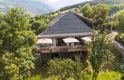 Superbe ferme rénovée en chalet de luxe en PLEINE NATURE - Foto 1